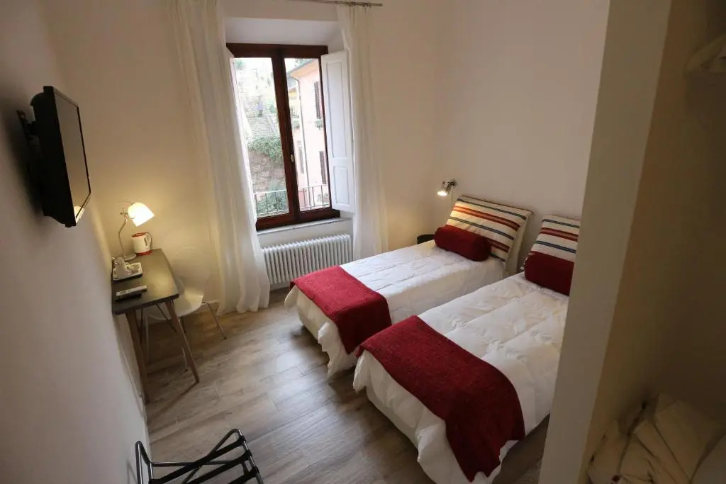 Standard Double room (twin beds)