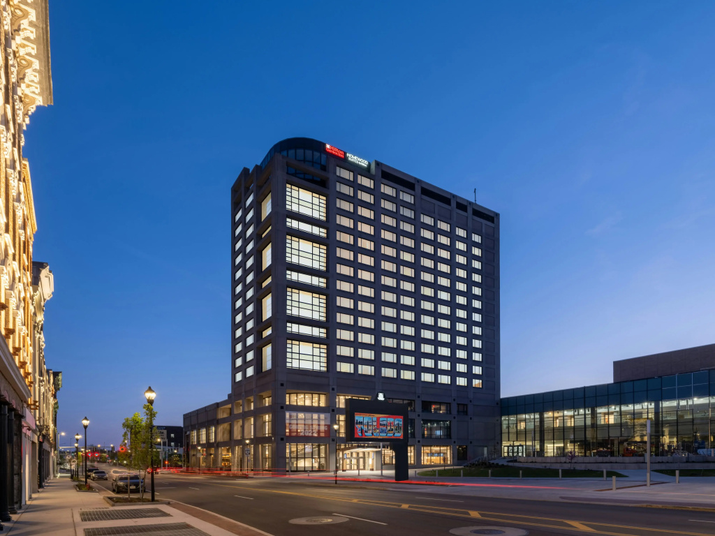 Homewood Suites by Hilton Toledo Downtown