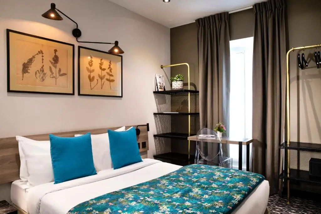Superior Double room (full double bed)