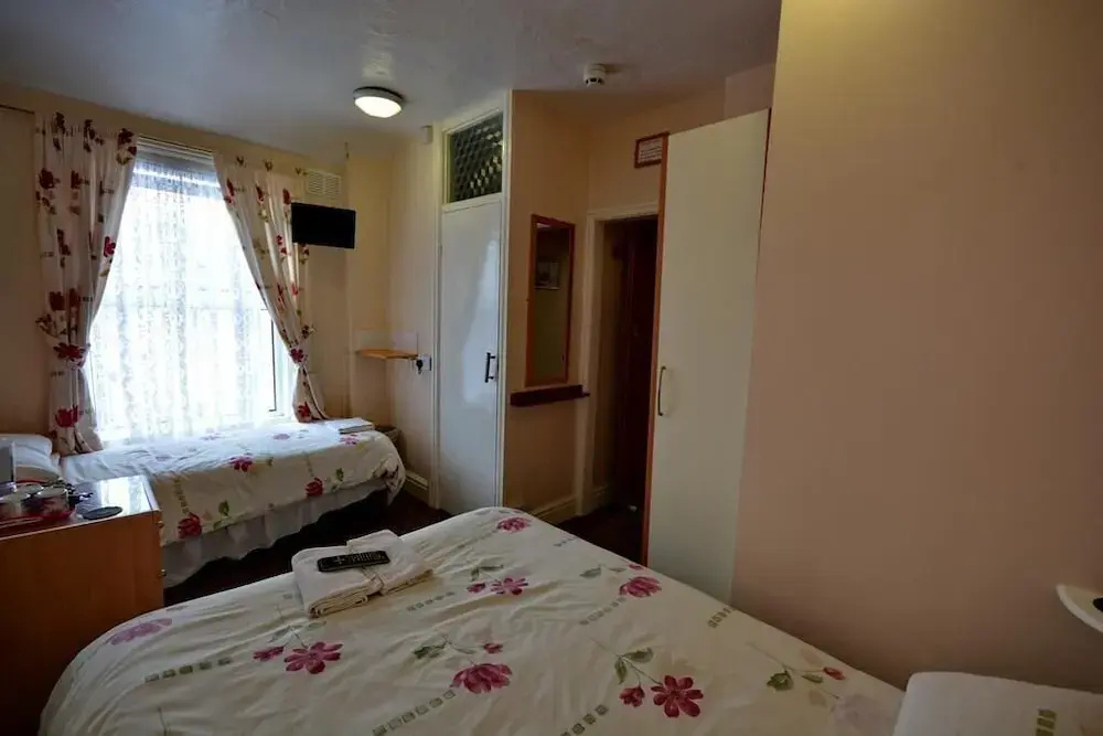 Standard Double Family room (full double bed)