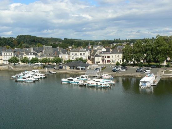 Beach & Waterfront