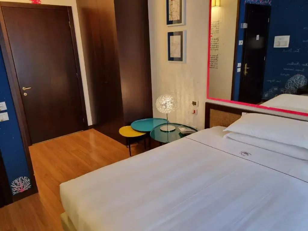 Phi Hotel Bologna - Chambres