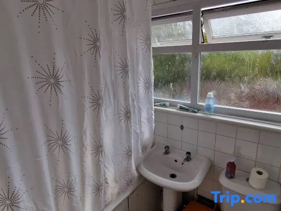 Cozy Private Room Near Everything