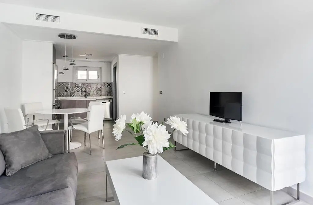 Orange Holiday Housing - Villa Amalia 13