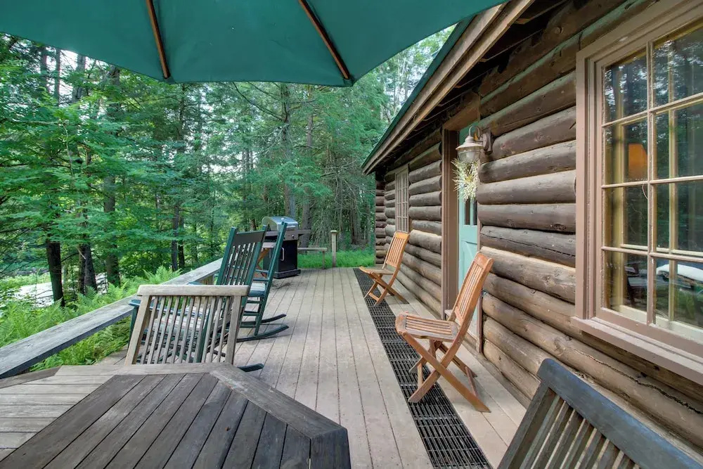 Award-winning Log Cabin, Top 5 in New England!