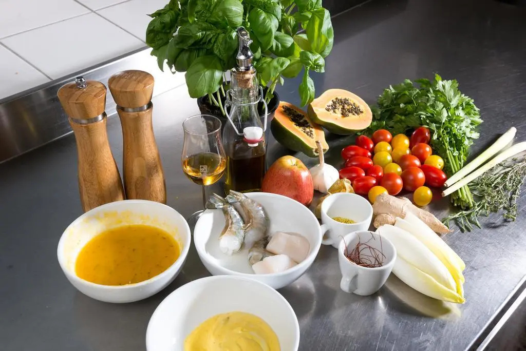Food & Beverage