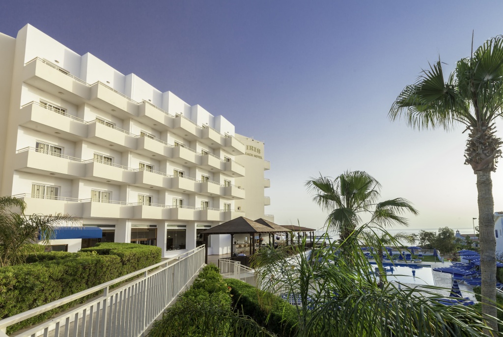Cavo Zoe Seaside Hotel — фото