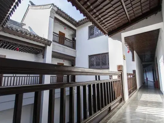 Yunzhongyun Hot Spring Hotel (Mile Branch)