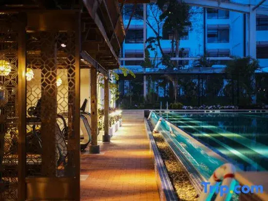 Floral Lux Hotel Xishuangbanna Gelan Garden