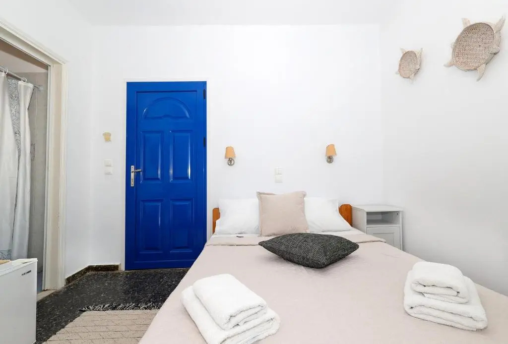Economy room