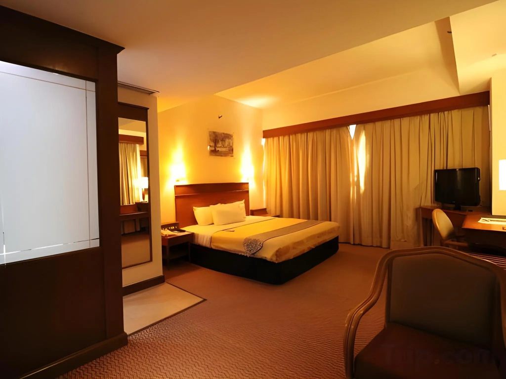 Отель Hotel Grand Continental Kuala Lumpur в Куала-Лумпуре