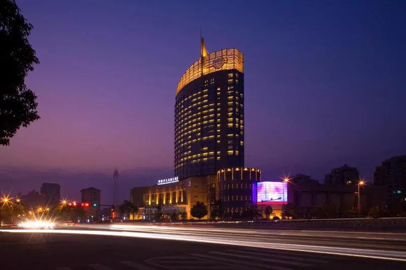 Huaqiao New Century Grand Hotel - Chambres