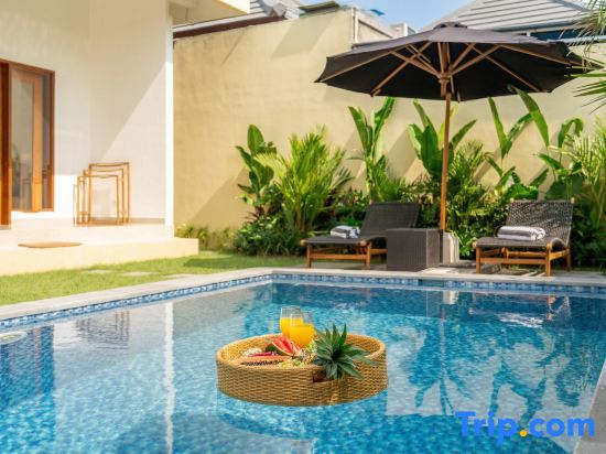 Lasterra villa - Stylish 2BR villa with Huge pool, Near the beach
