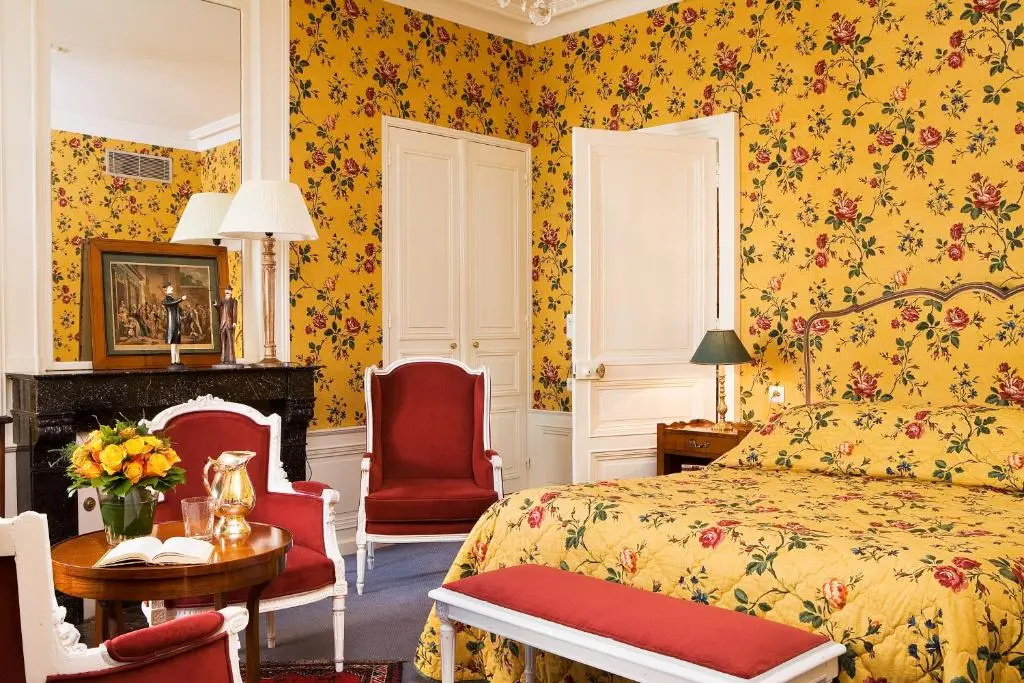 Superior room