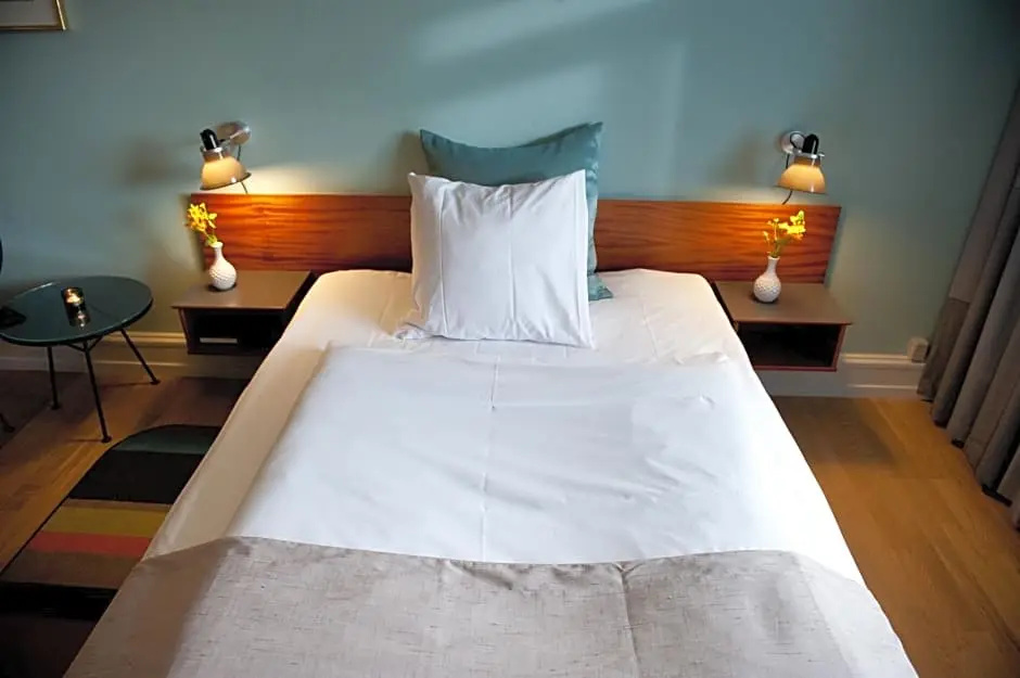 Standard Double room with sea view (full double bed)