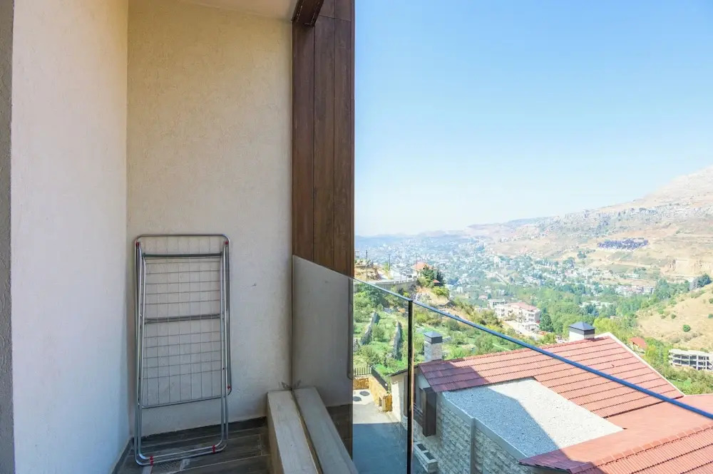 Verve 2BR Apt. by The Valley Kfardebian - фото 19