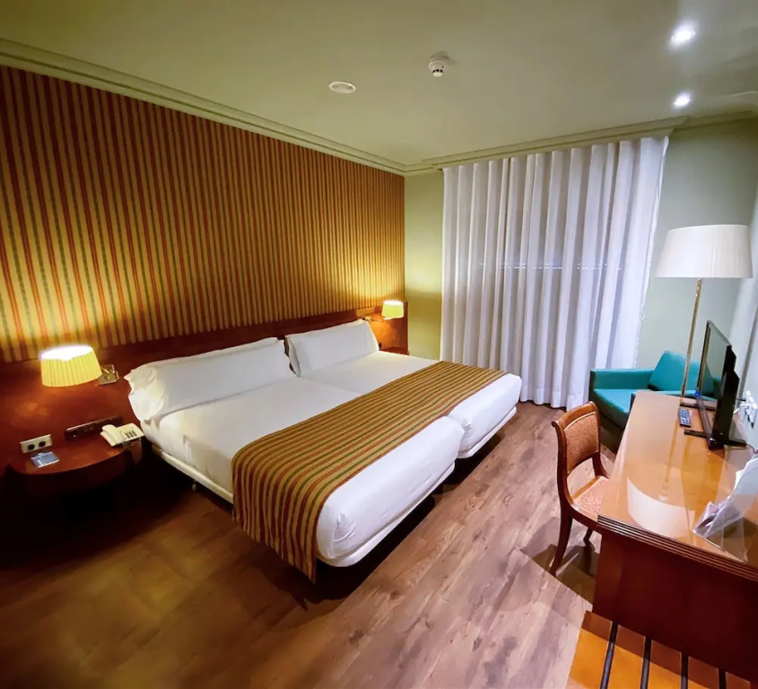 Double room (twin beds)