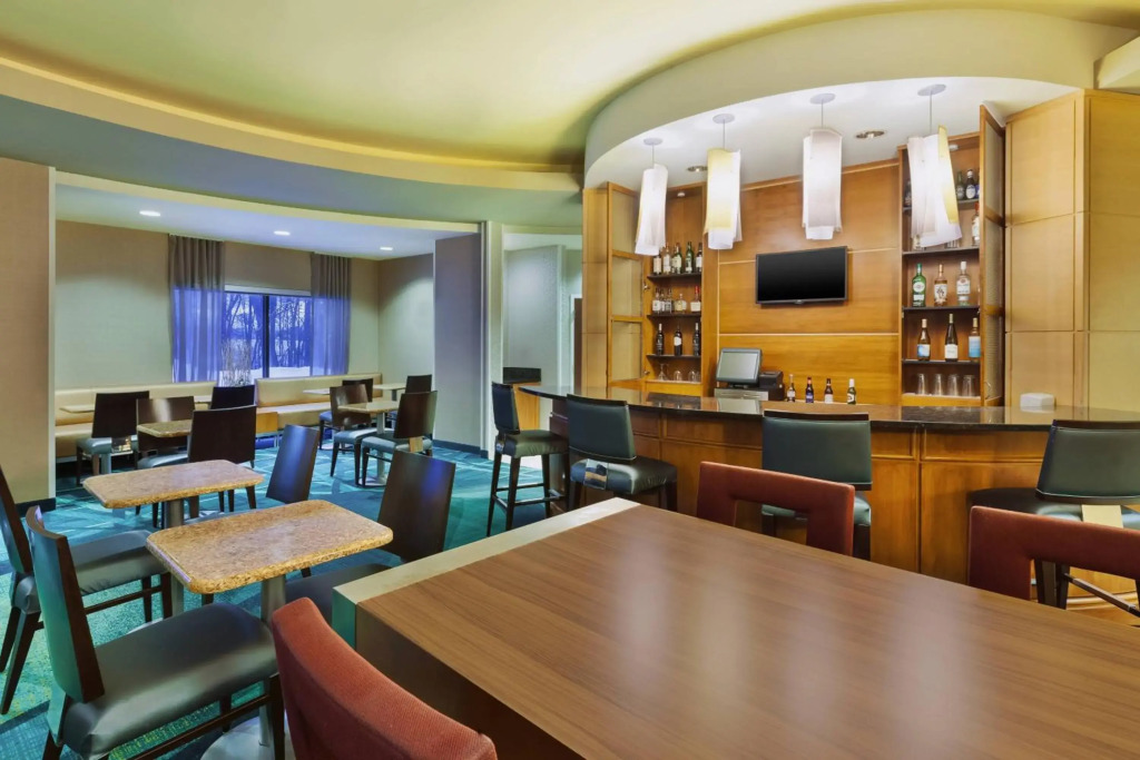 SpringHill Suites Grand Rapids Airport Southeast - фото 32