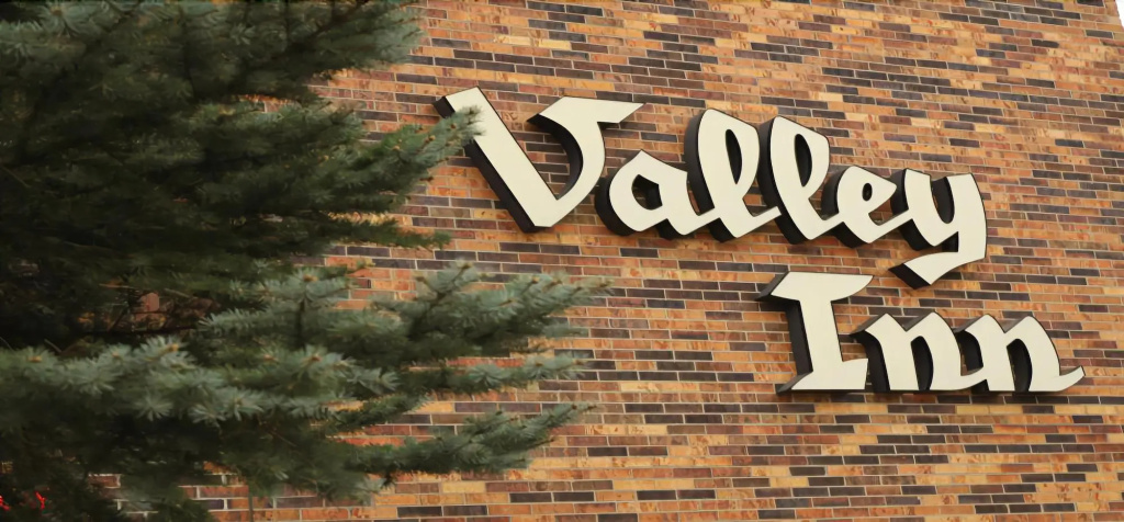 Valley Inn