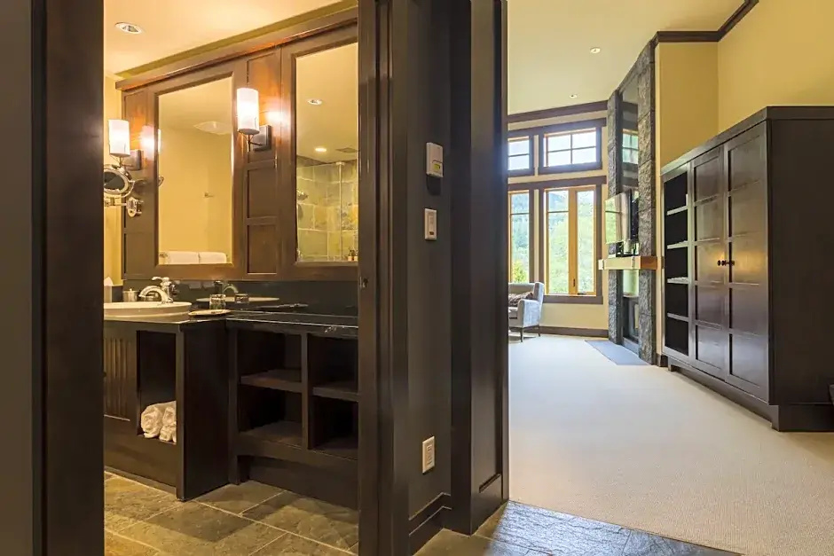 Nita Lake Lodge - Chambres