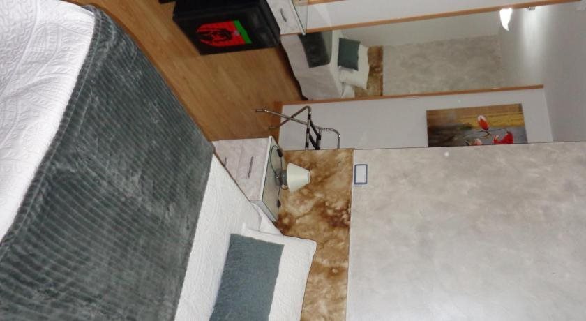 Hostal Don Rodrigo by null