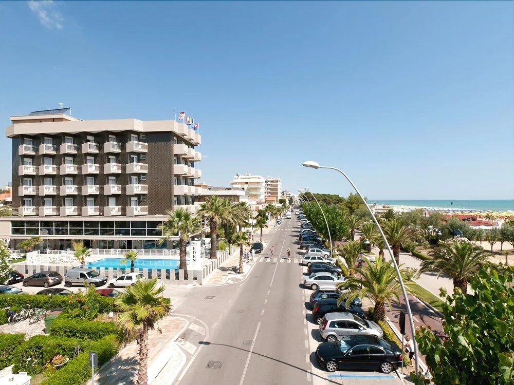 Hotel photo 18