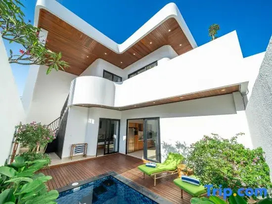 Cassandra villa 4 - Designer 3BR Villa by Sanur Beach,Pool & Rooftop