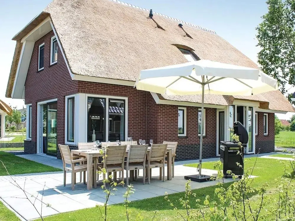 Villa in Friesland With Sauna and Jetty