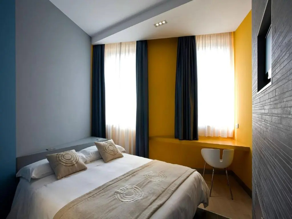 Superior Double room (full double bed)