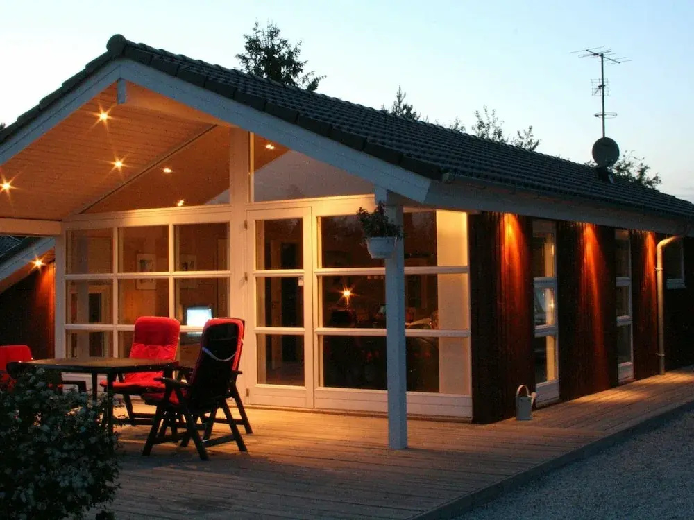 6 Person Holiday Home in Dannemare