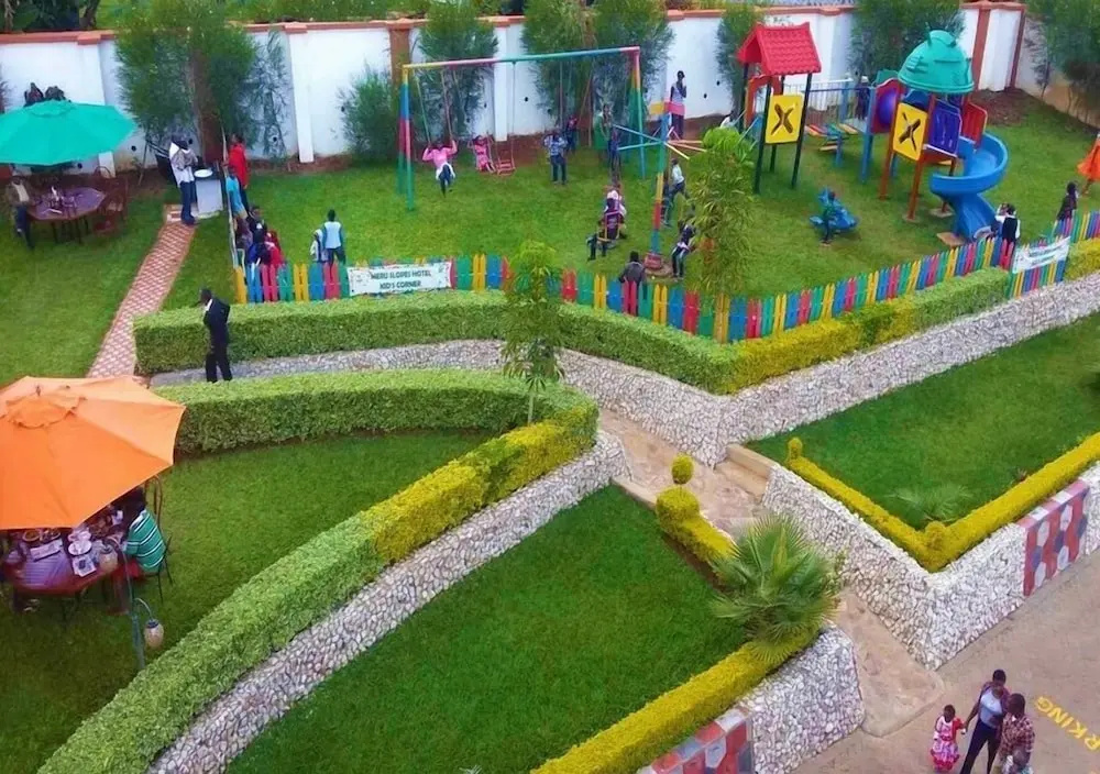 Meru Slopes Hotel - Général