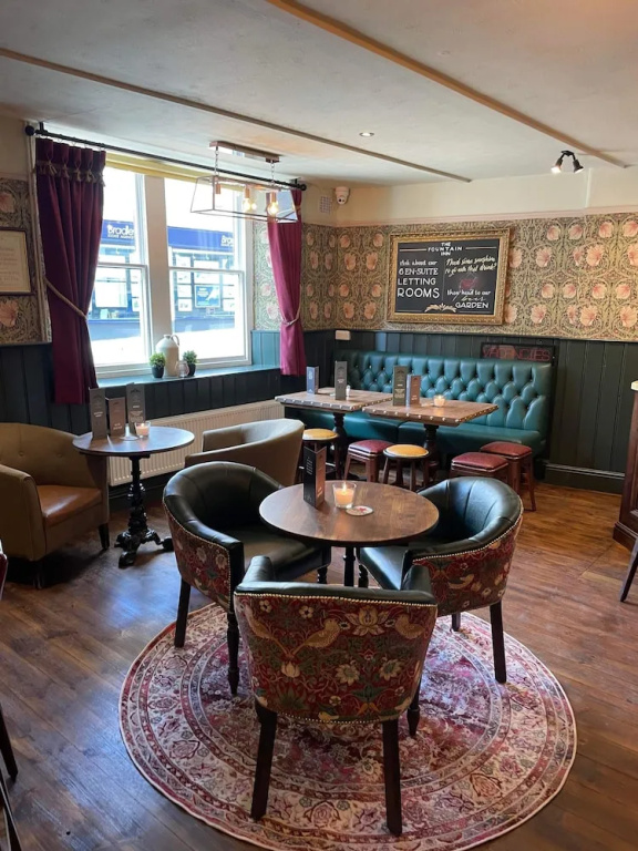 The Fountain Inn - фото 21