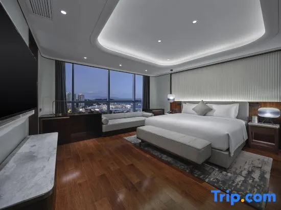 Deluxe Suite with sea view