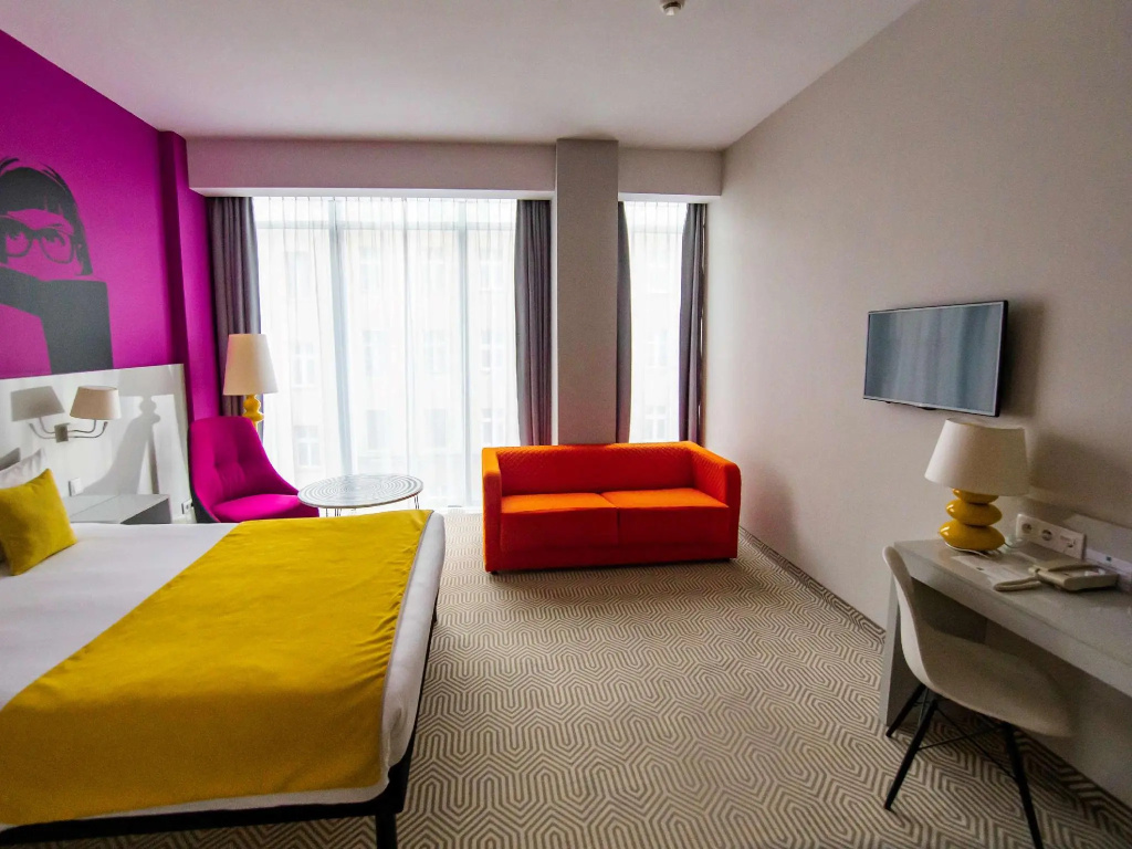 Standard Double room (full double bed)