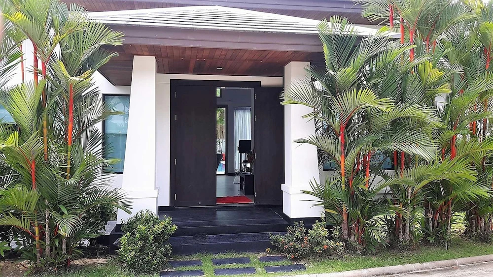 Baan Mandala Villas