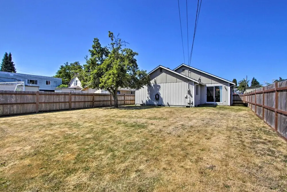 Central Tacoma Escape < 2 Mi From The Tacoma Dome!