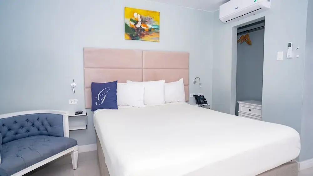 Comfort room