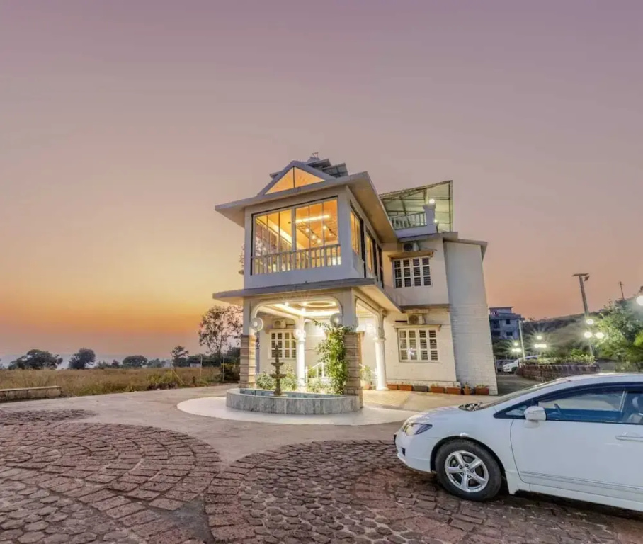 Silver Galaxy By Joy Suites