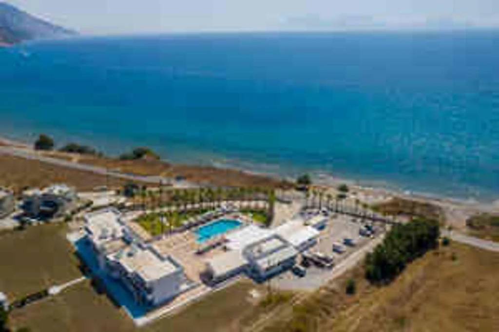 Beach & Waterfront