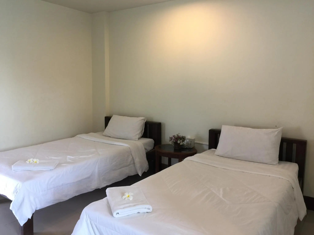 Standard Double room (twin beds)