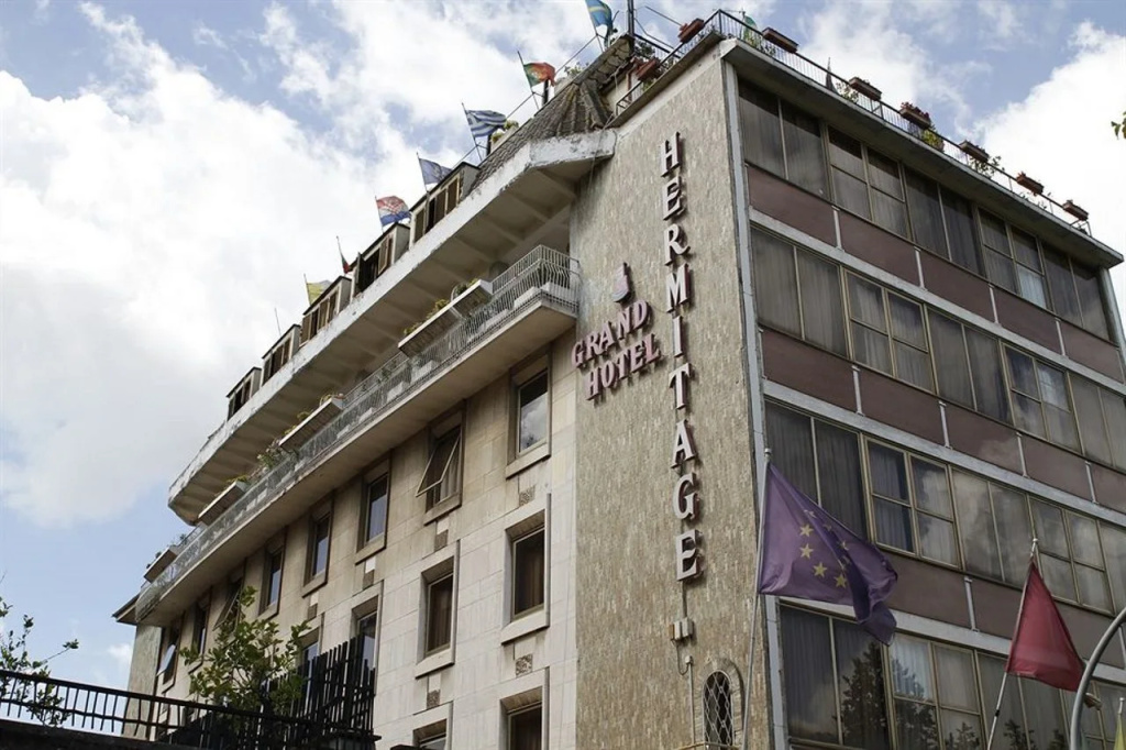 Hotel photo 1