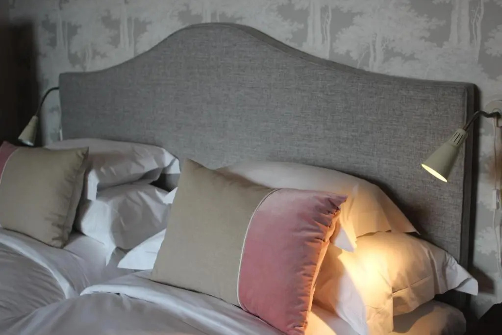 Superior Double room (full double bed)