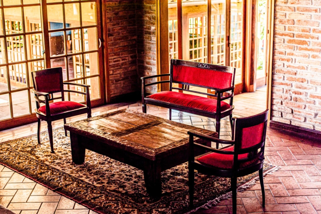 Balcony & Terrace