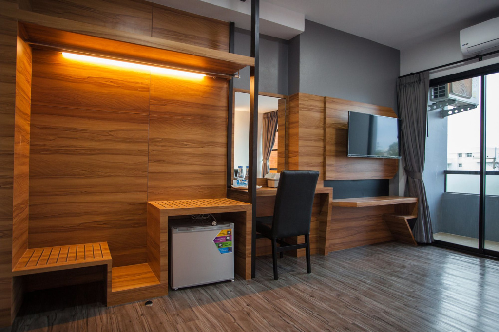 Lobby & Reception