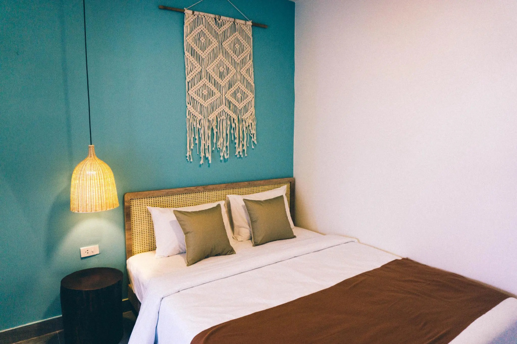 Standard Double room (full double bed)