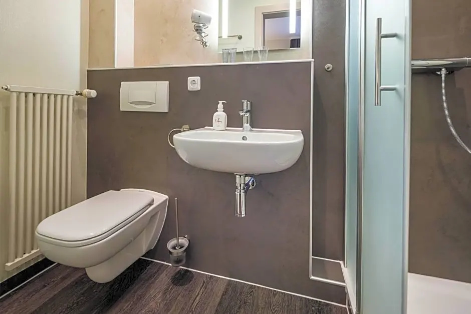 Hotel & Gasthof  Am Schloßbrunnen - Chambres
