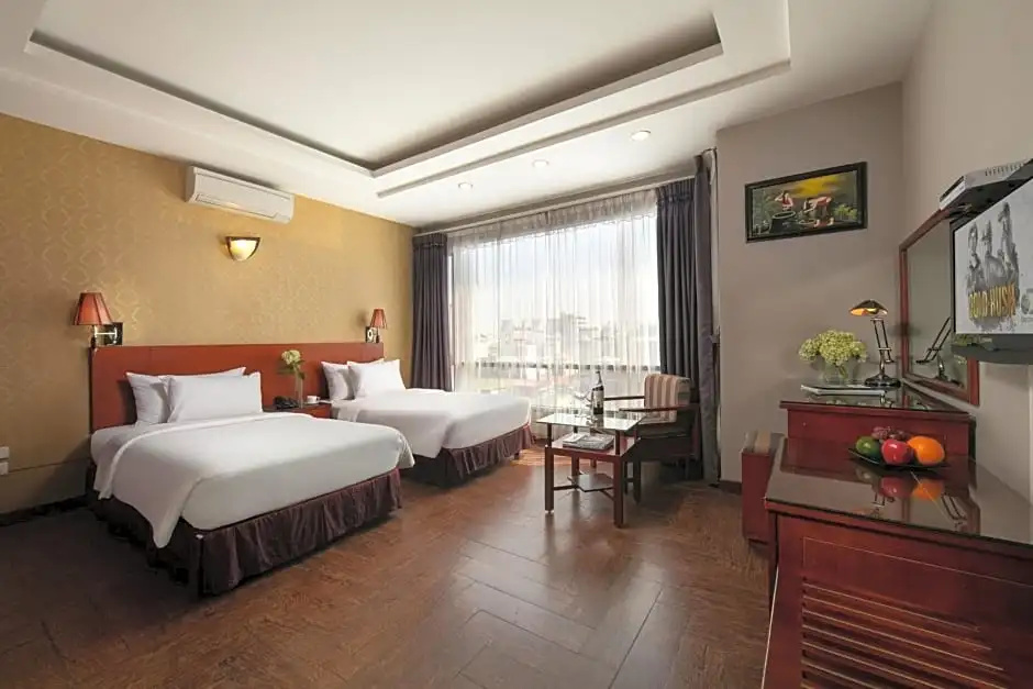 Executive Double room (full double bed)