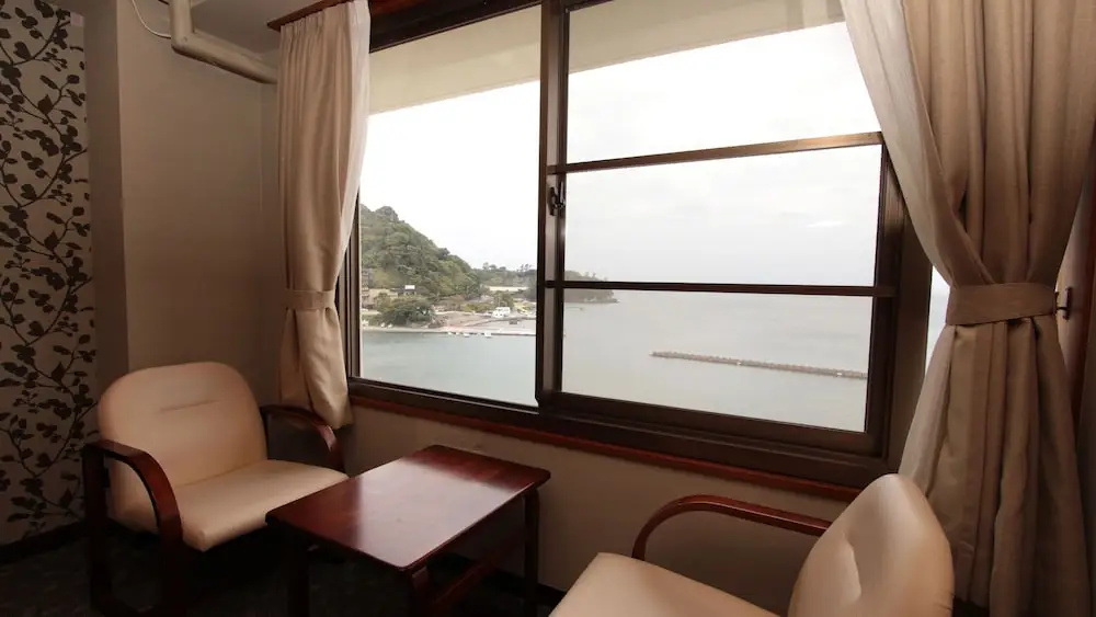 Balcony & Terrace