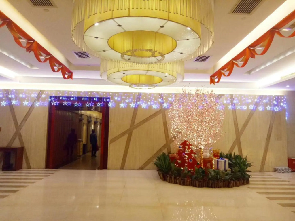 Lobby & Reception