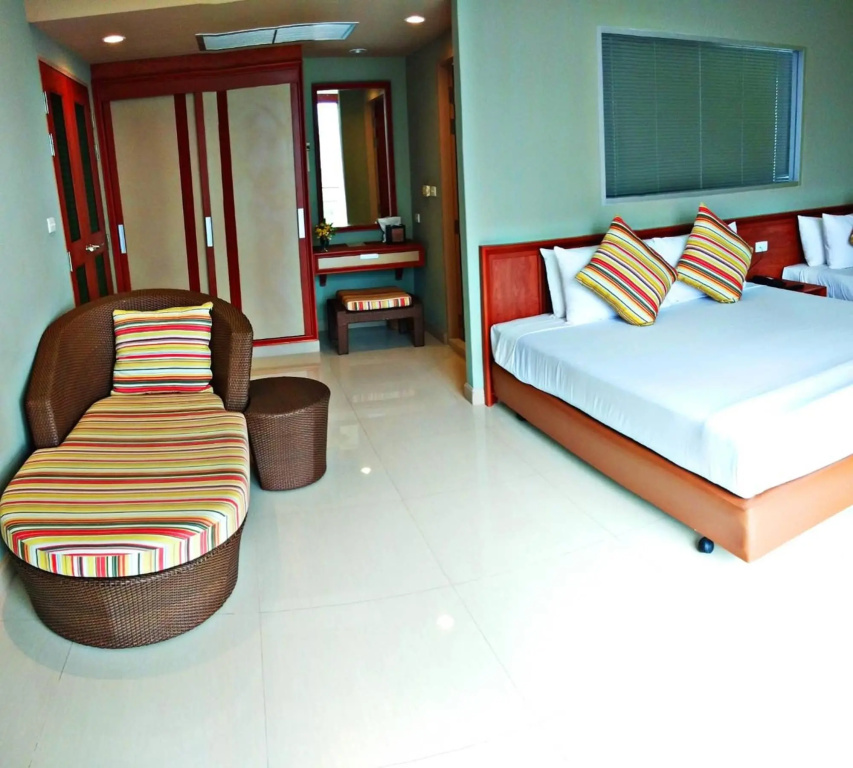 Lobby & Reception